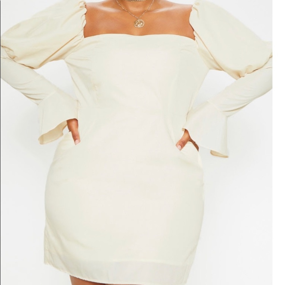 Tan puff sleeve dress